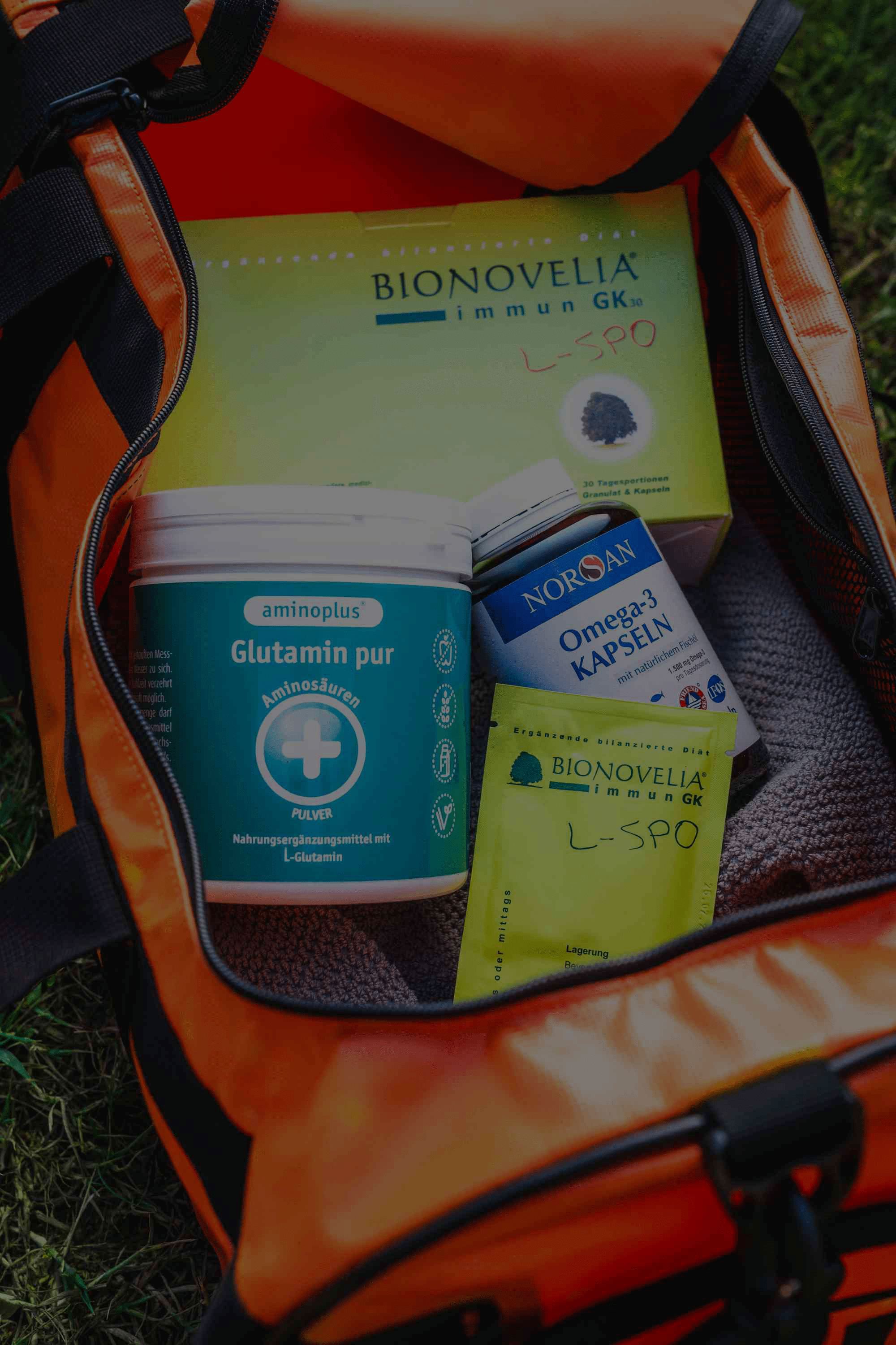 Sporttasche mit Bionovelia, Glutamin und Omega 3